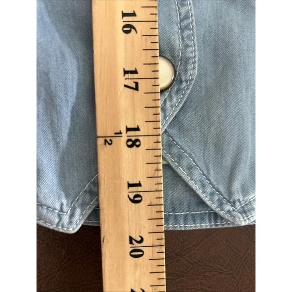 Liz wear Liz Claiborne Denim Western Vest Size M Blue Floral Patchwork Button - Picture 5 of 15